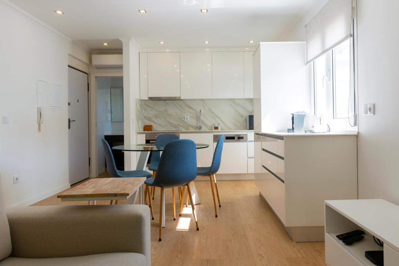 The Modern 1385 Apartment บาตาเลีย ภายนอก รูปภาพ
