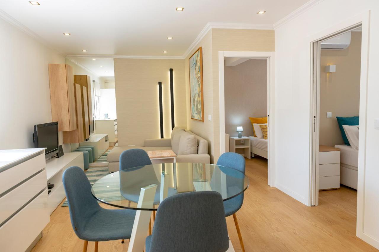 The Modern 1385 Apartment บาตาเลีย ภายนอก รูปภาพ