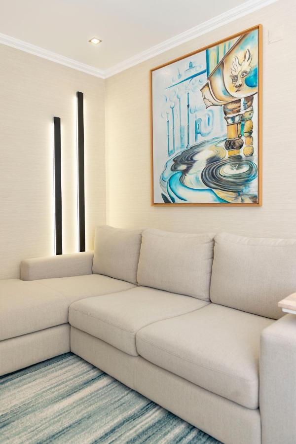 The Modern 1385 Apartment บาตาเลีย ภายนอก รูปภาพ